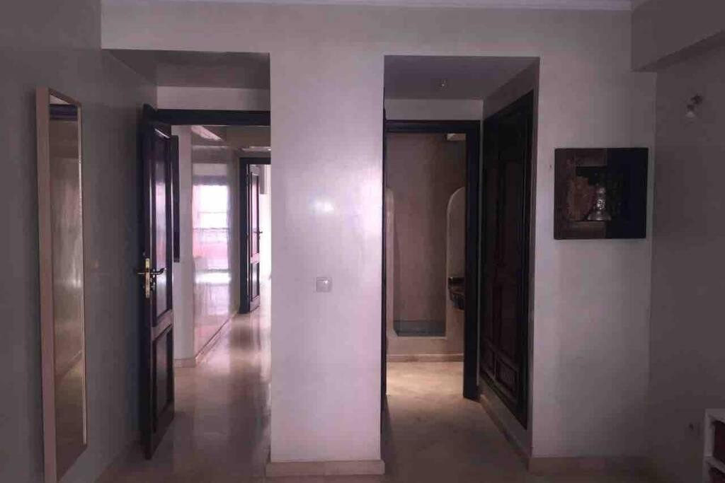 Appartement Tout Confort Avec Possibilite Transport Aeroport Марракеш Экстерьер фото